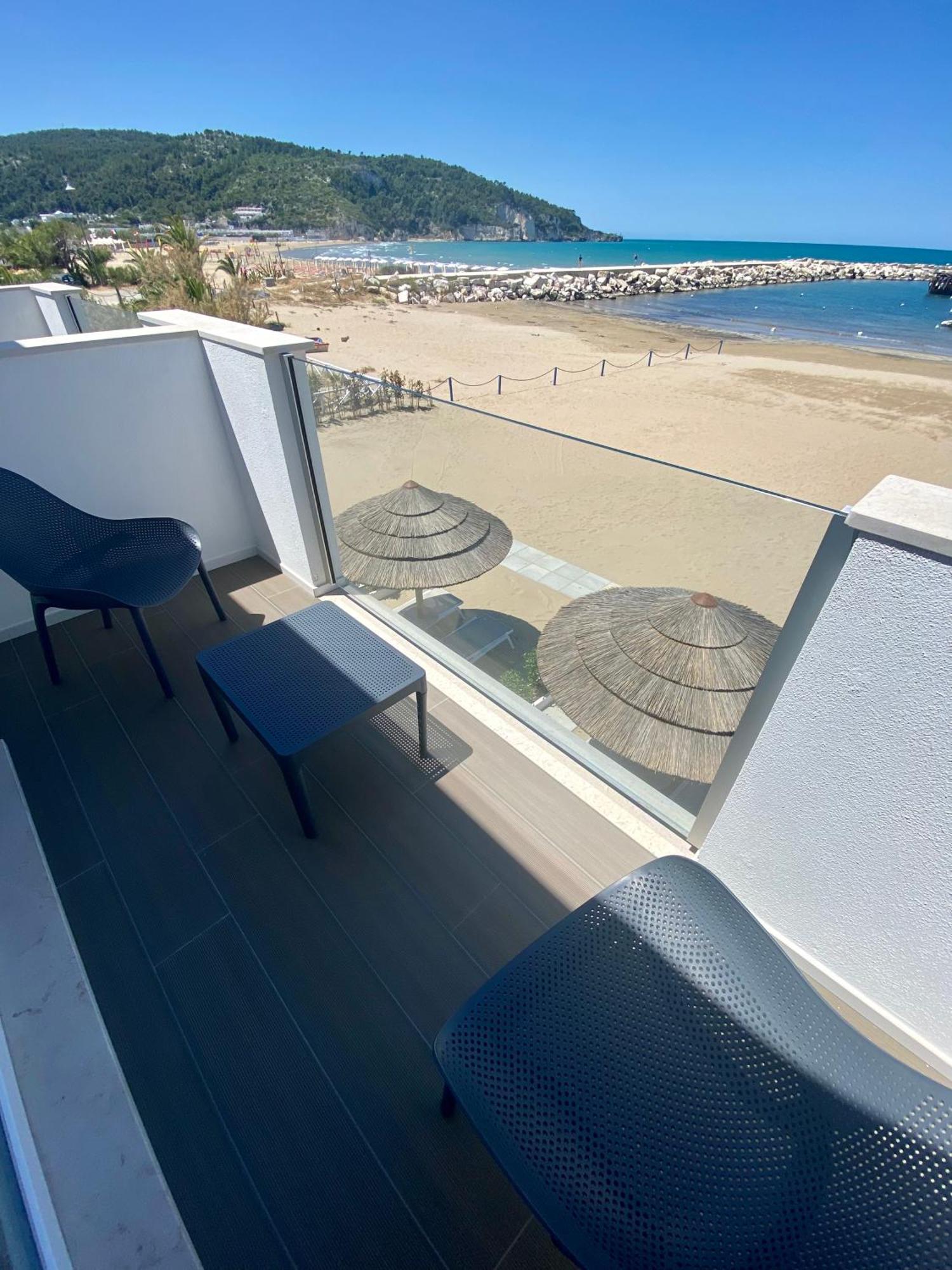 Marina Bay Beach Suites Пескичи Экстерьер фото